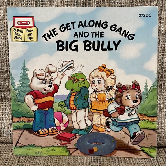 The Get Along Gang Books Set of 2, Vintage - Picture 6 of 9